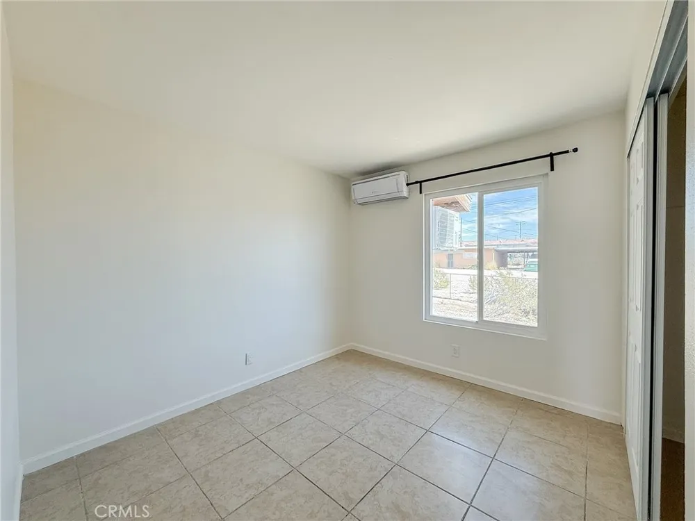 5839 Bagley 29 Palms, CA 92277