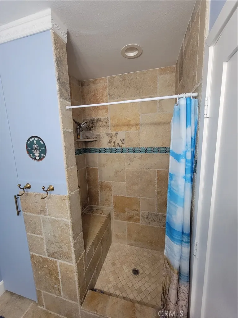 16102 Nelson Street Westminster, CA 92683
