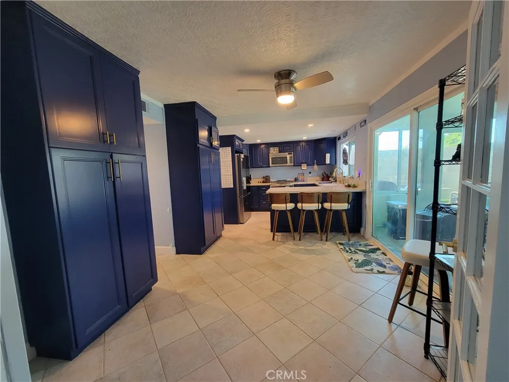 16102 Nelson Street Westminster, CA 92683