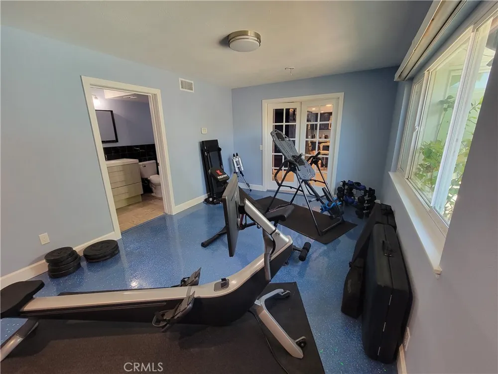 16102 Nelson Street Westminster, CA 92683