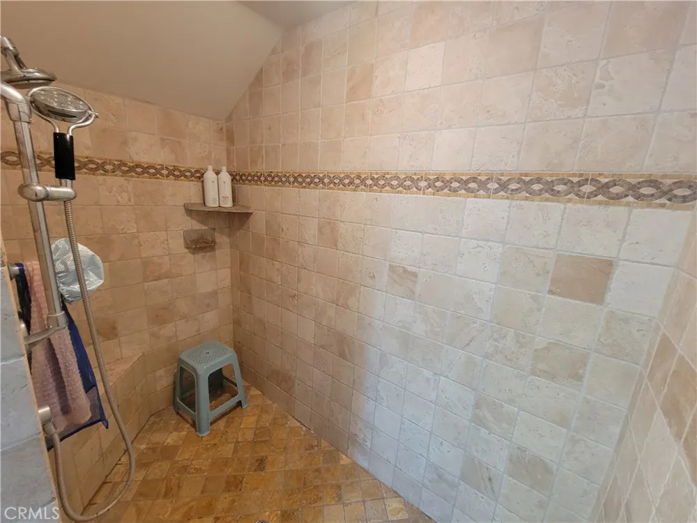 16102 Nelson Street Westminster, CA 92683