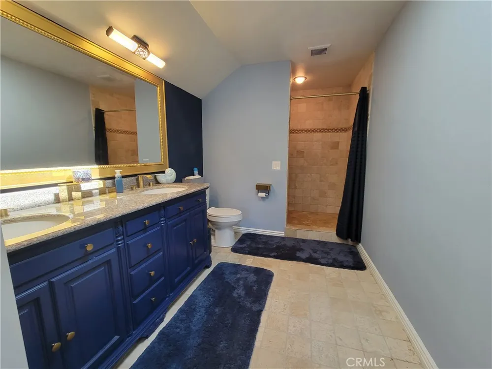 16102 Nelson Street Westminster, CA 92683