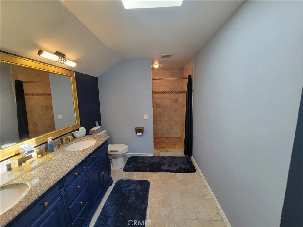 16102 Nelson Street Westminster, CA 92683