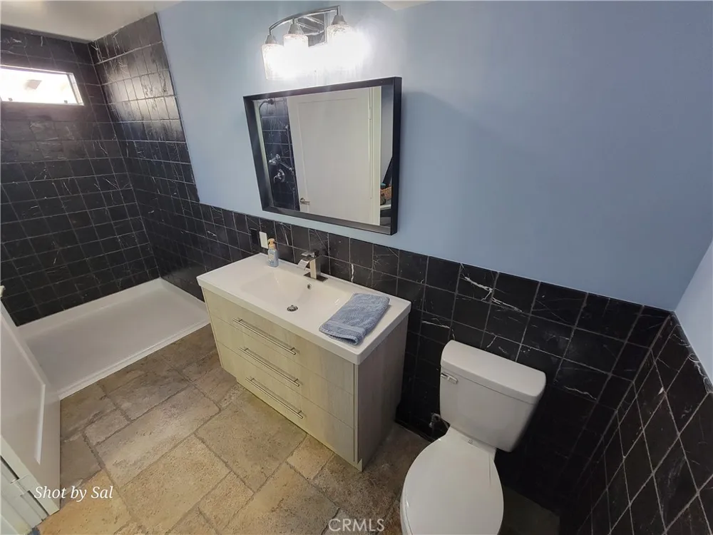 16102 Nelson Street Westminster, CA 92683