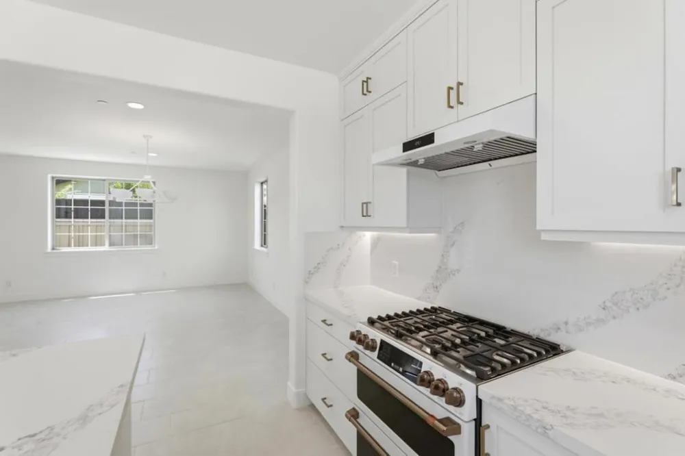 1007 Amore Street Hollister, CA 95023