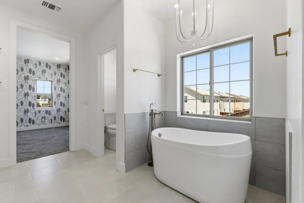 1007 Amore Street Hollister, CA 95023