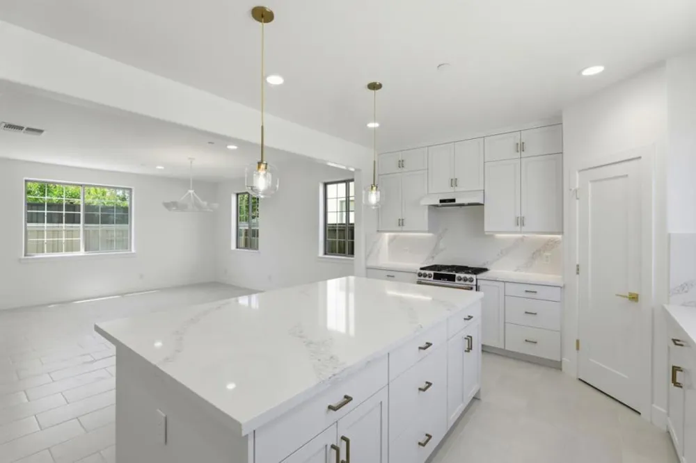 1007 Amore Street Hollister, CA 95023