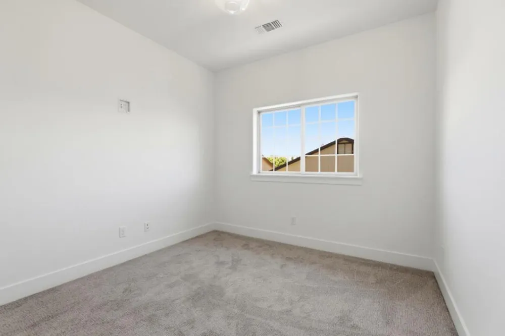 1007 Amore Street Hollister, CA 95023