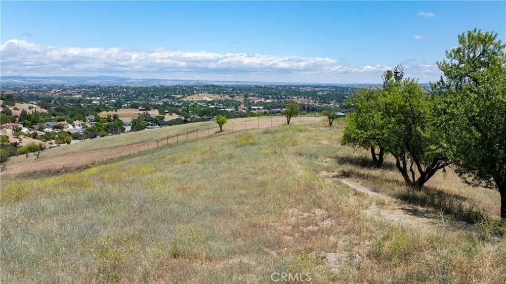 Calle Almendra Paso Robles, CA 93446
