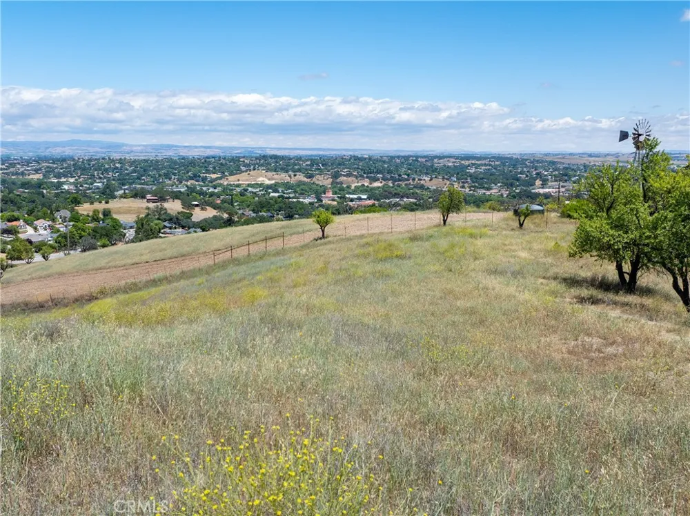 Calle Almendra Paso Robles, CA 93446