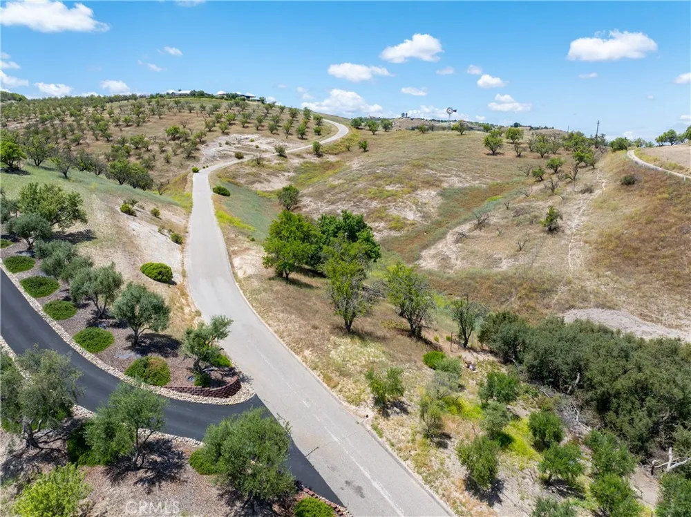 Calle Almendra Paso Robles, CA 93446