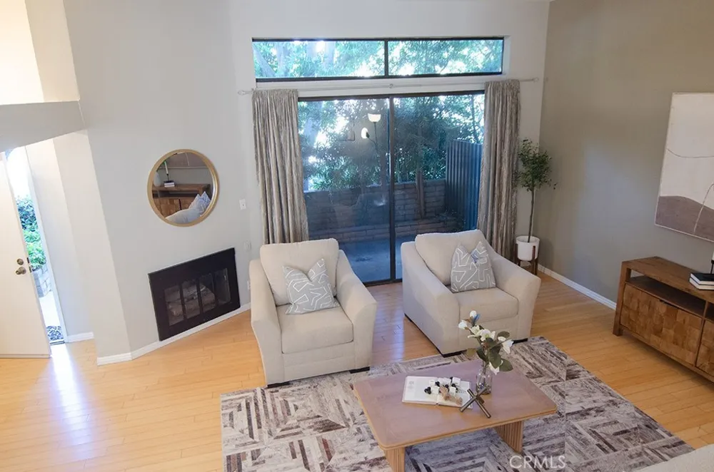 469 S Catalina Avenue Pasadena, CA 91106