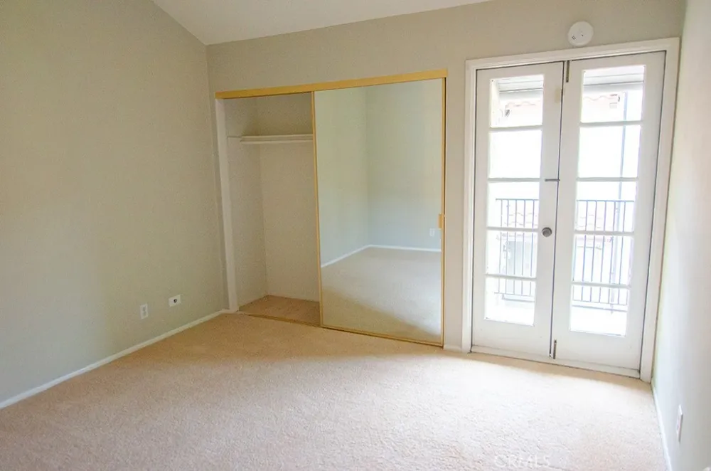 469 S Catalina Avenue Pasadena, CA 91106