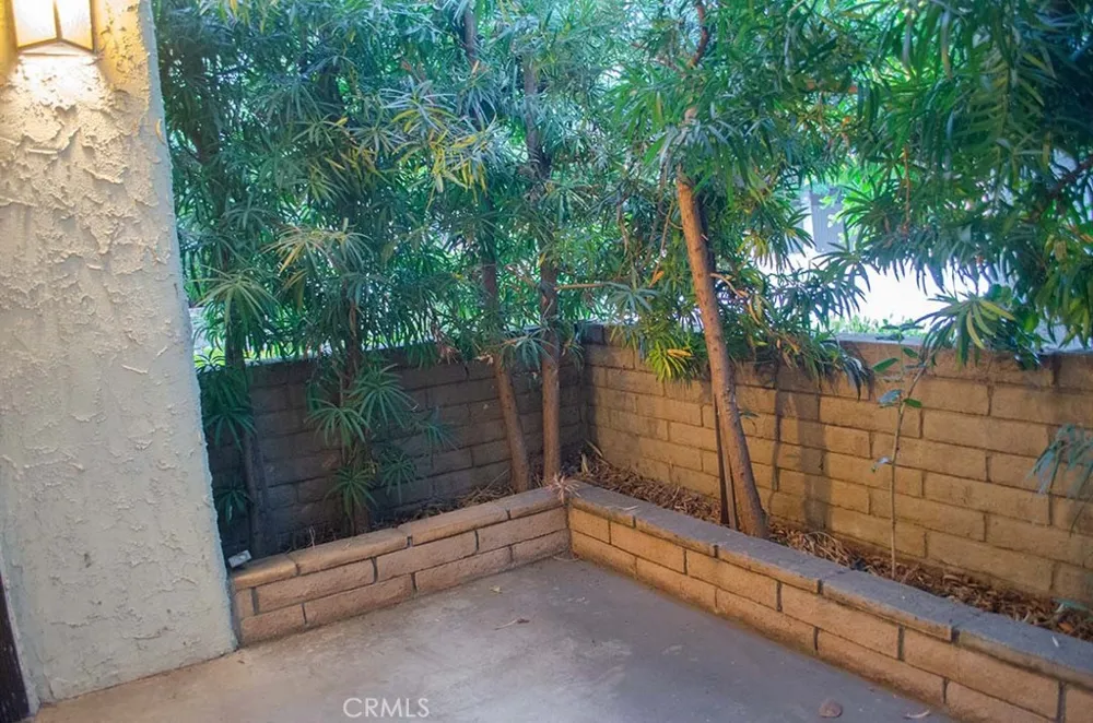 469 S Catalina Avenue Pasadena, CA 91106