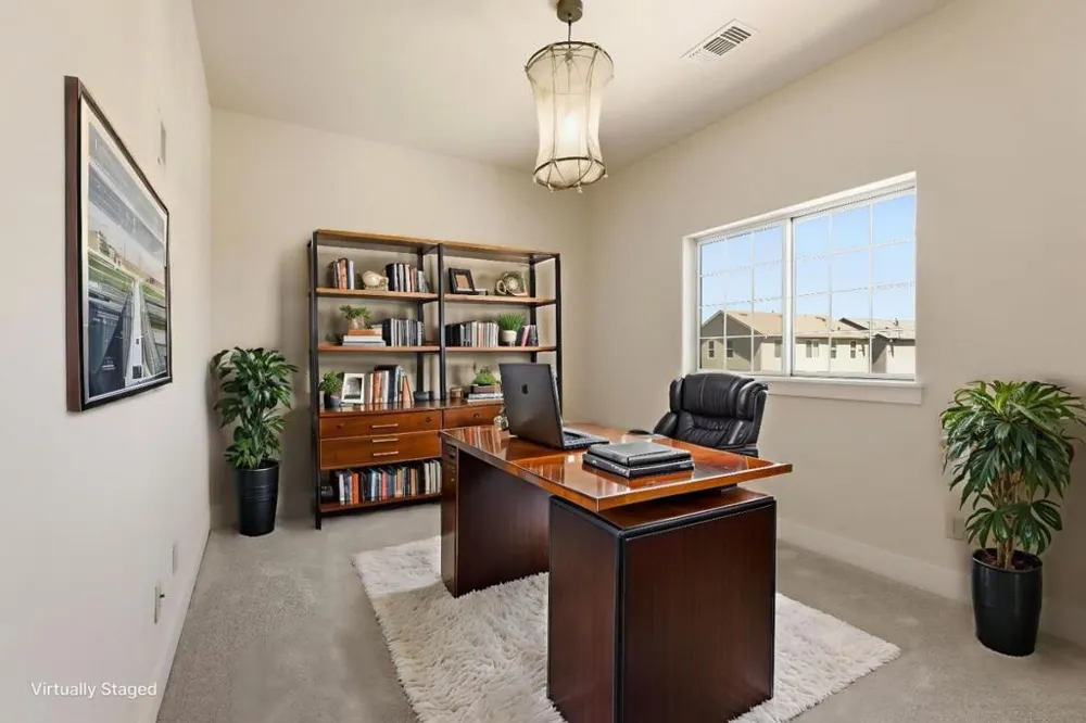 1001 Amore Street Hollister, CA 95023
