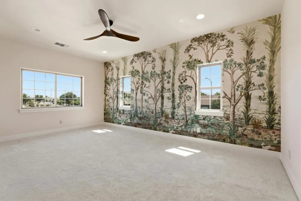 1001 Amore Street Hollister, CA 95023