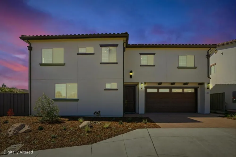 1001 Amore Street Hollister, CA 95023