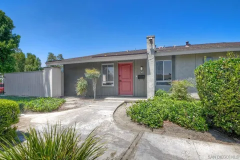 440 Parkside Dr