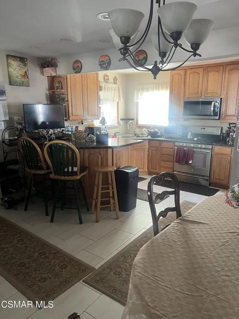 3590 Evans Drive Simi Valley, CA 93063