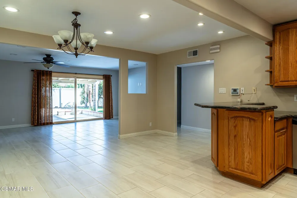 3590 Evans Drive Simi Valley, CA 93063