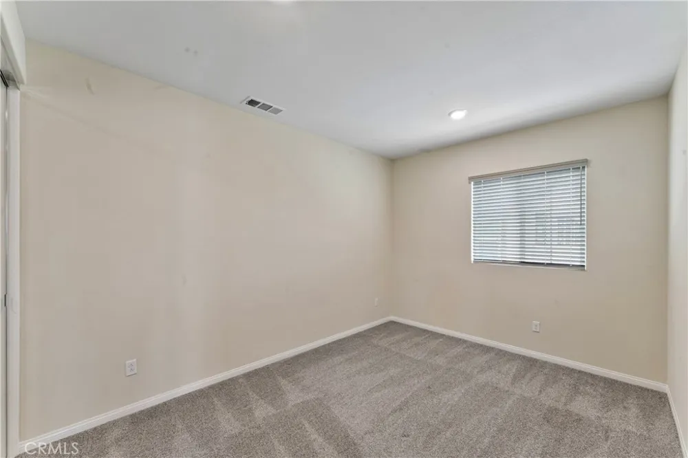 17115 Zion Drive Canyon Country, CA 91387