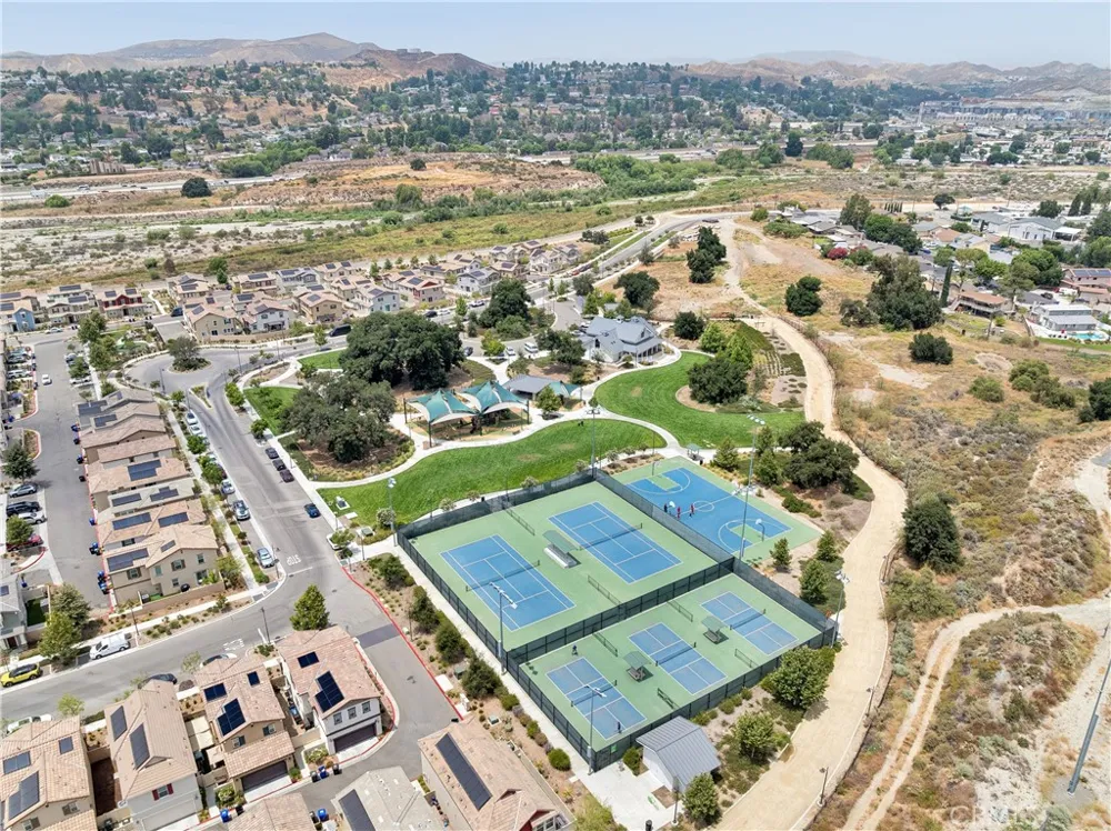 17115 Zion Drive Canyon Country, CA 91387