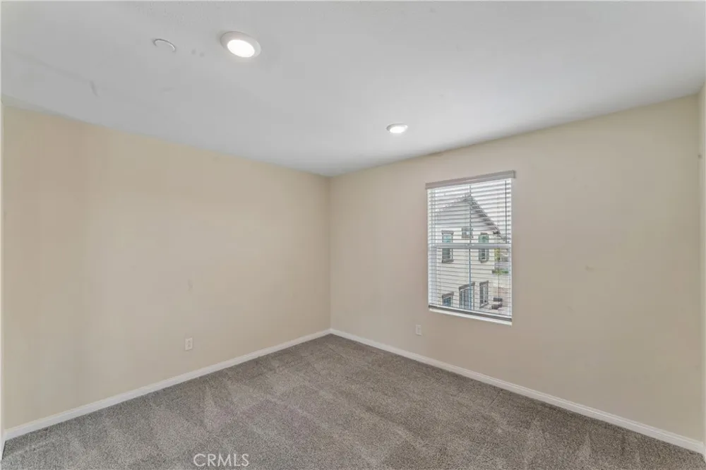17115 Zion Drive Canyon Country, CA 91387