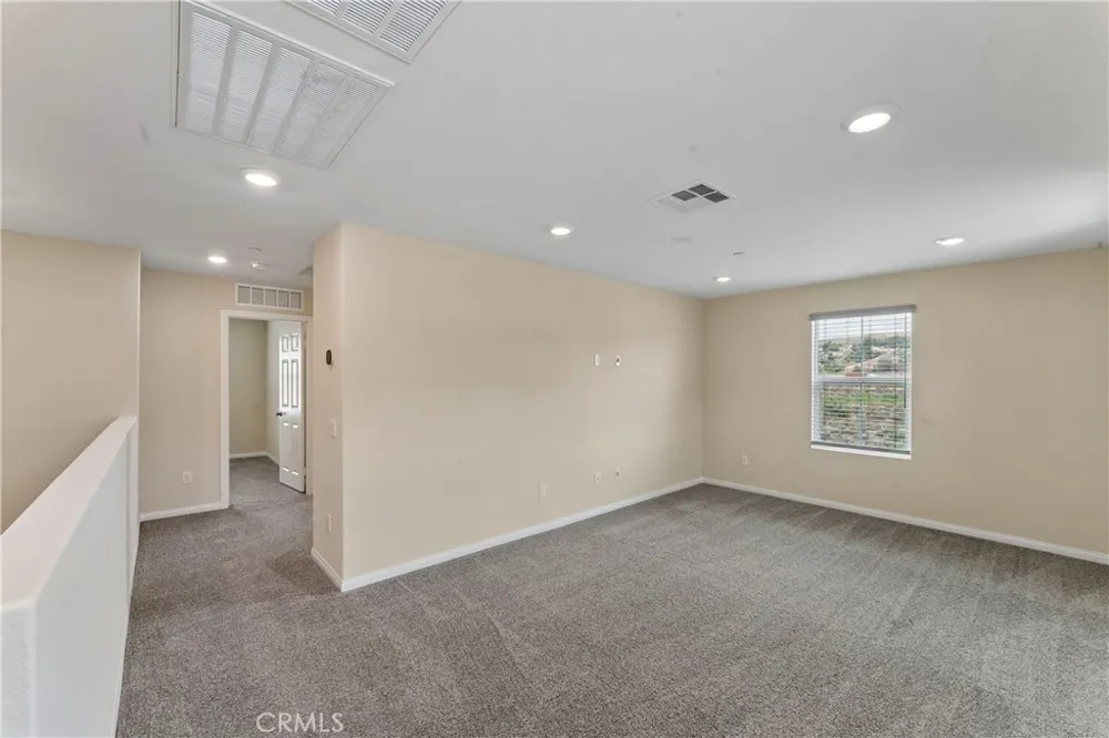 17115 Zion Drive Canyon Country, CA 91387