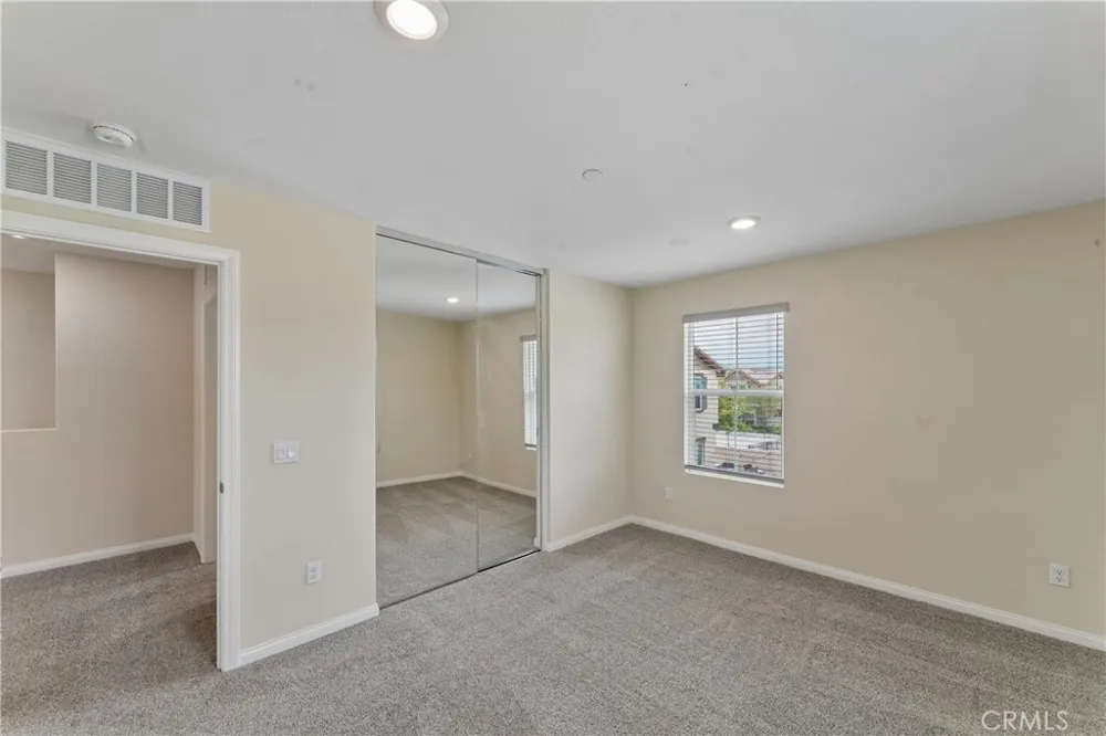 17115 Zion Drive Canyon Country, CA 91387