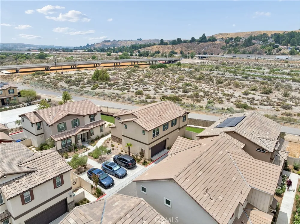 17115 Zion Drive Canyon Country, CA 91387