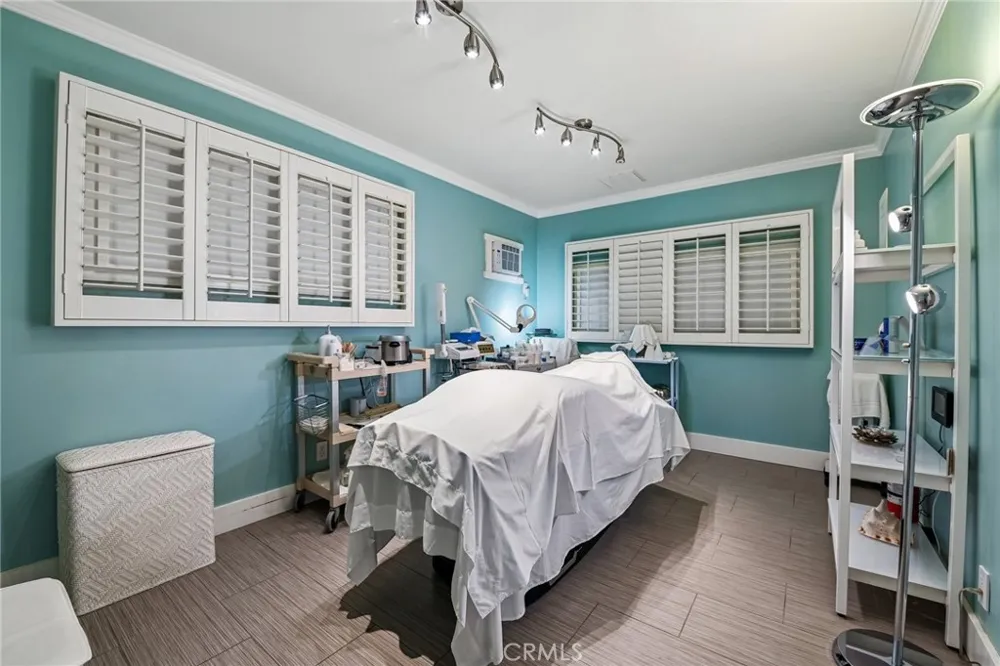 12022 Marshall Street Culver City, CA 90230