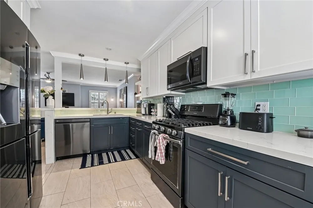 12022 Marshall Street Culver City, CA 90230