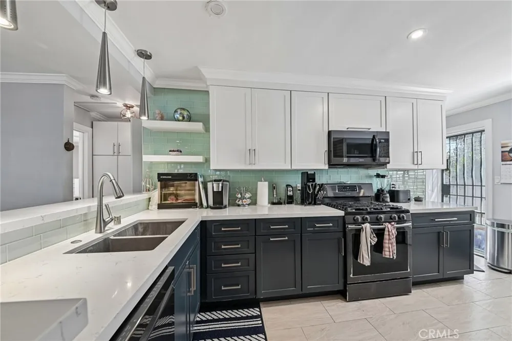 12022 Marshall Street Culver City, CA 90230