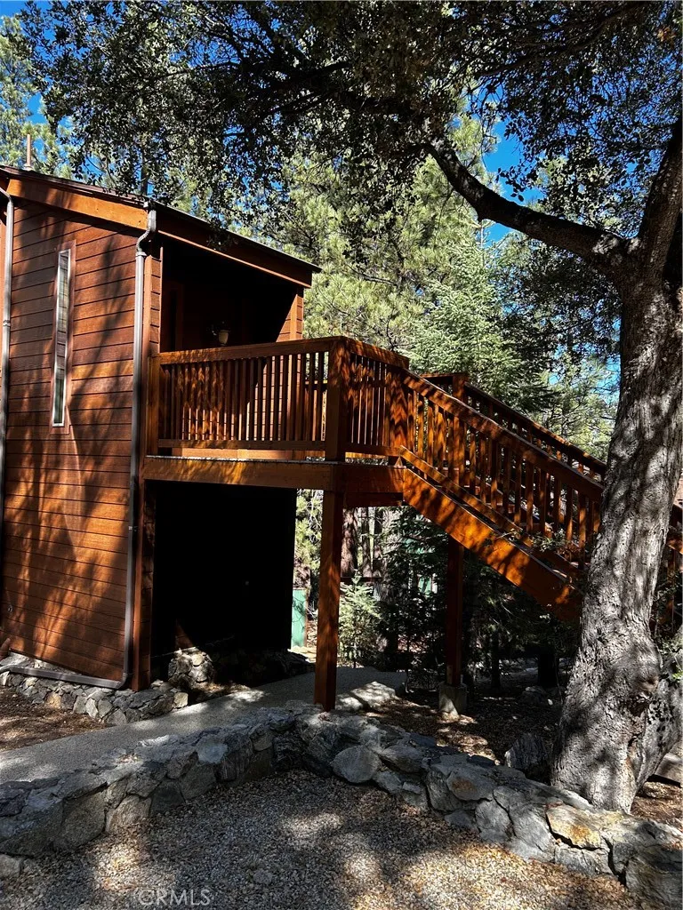1225 Azalea Pine Mountain Club, CA 93222