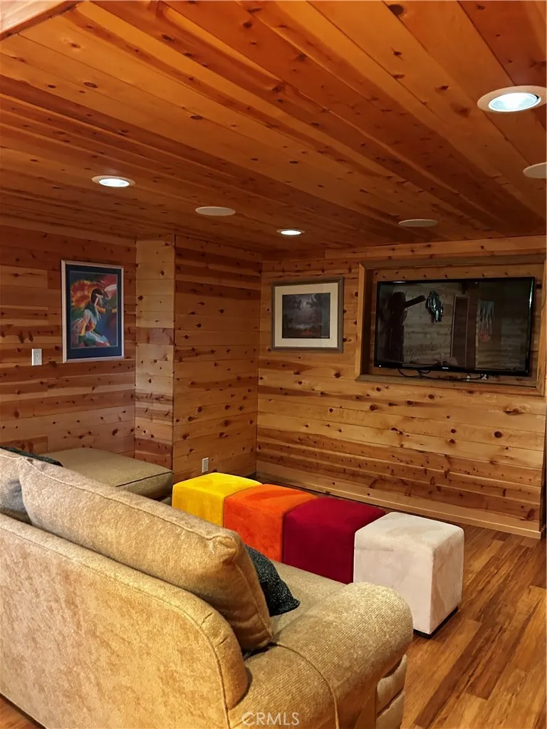 1225 Azalea Pine Mountain Club, CA 93222