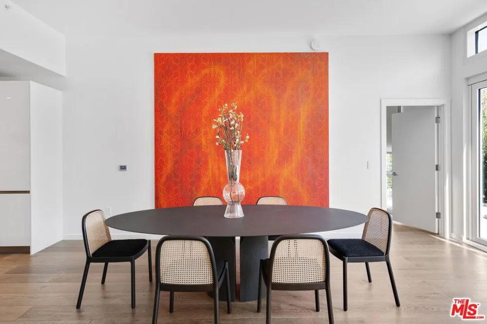 9000 W 3rd Street #106 Los Angeles, CA 90048