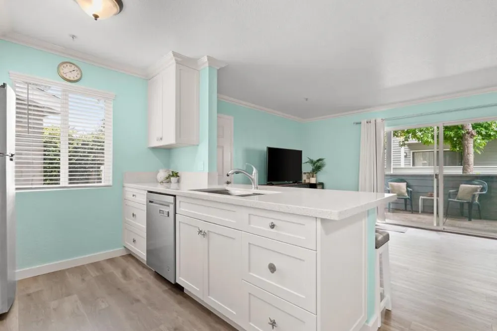 41 Grandview Street #1402 Santa Cruz, CA 95060