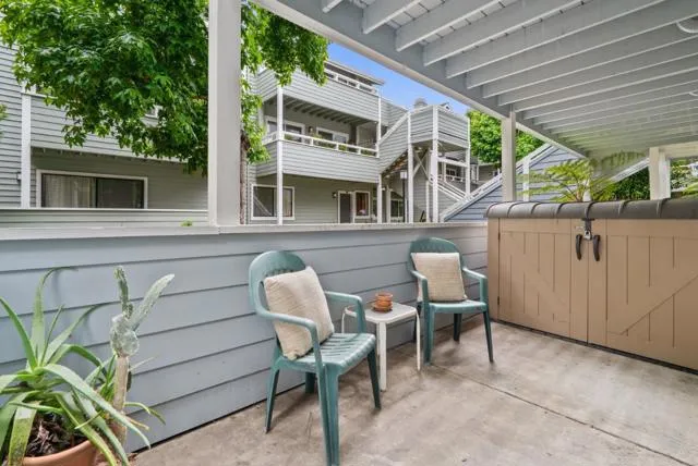 41 Grandview Street #1402 Santa Cruz, CA 95060