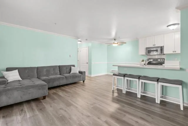 41 Grandview Street #1402 Santa Cruz, CA 95060