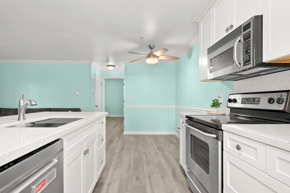41 Grandview Street #1402 Santa Cruz, CA 95060