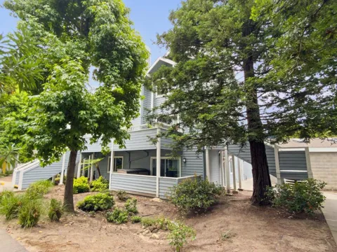 41 Grandview Street #1402