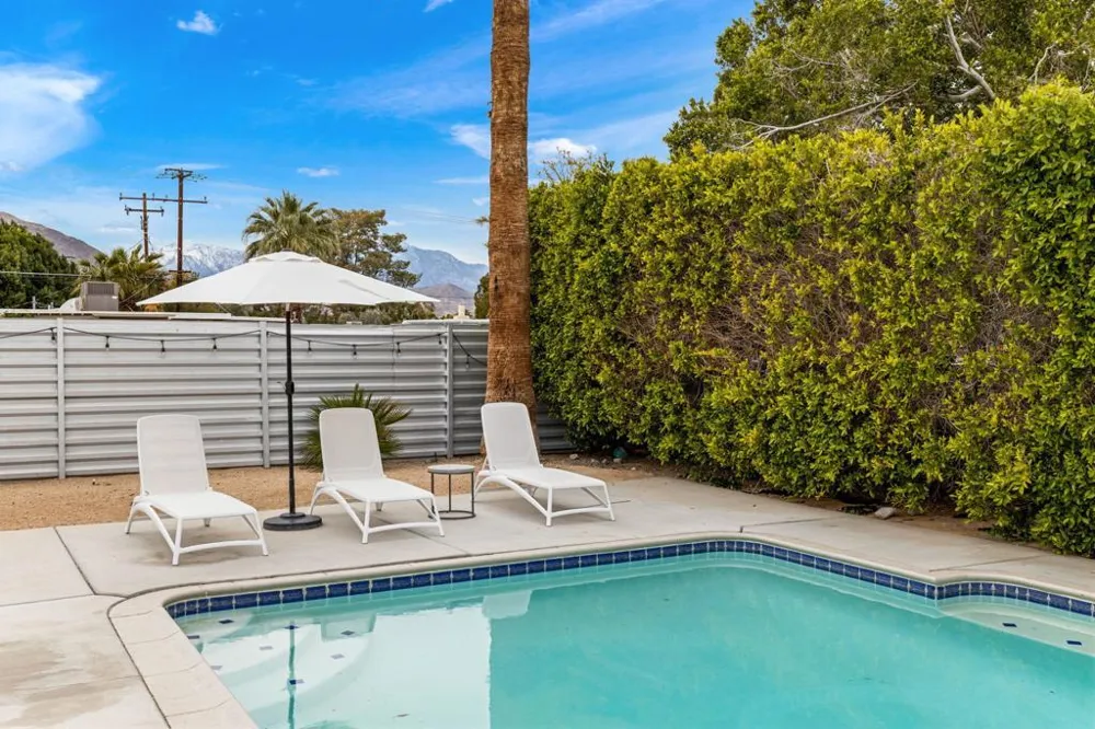45720 Abronia Trail Palm Desert, CA 92260