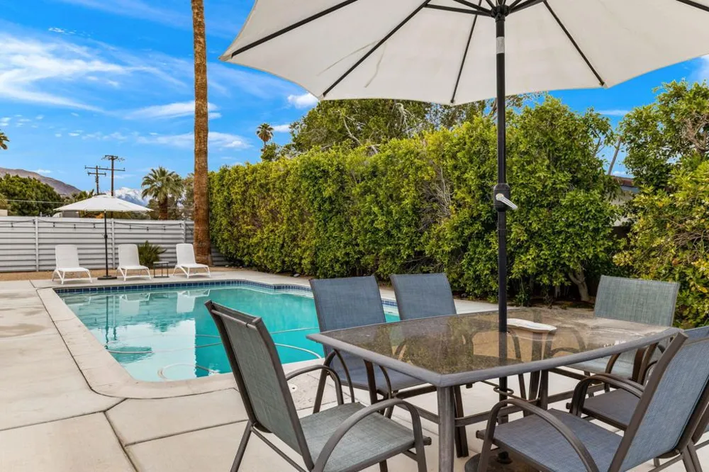 45720 Abronia Trail Palm Desert, CA 92260