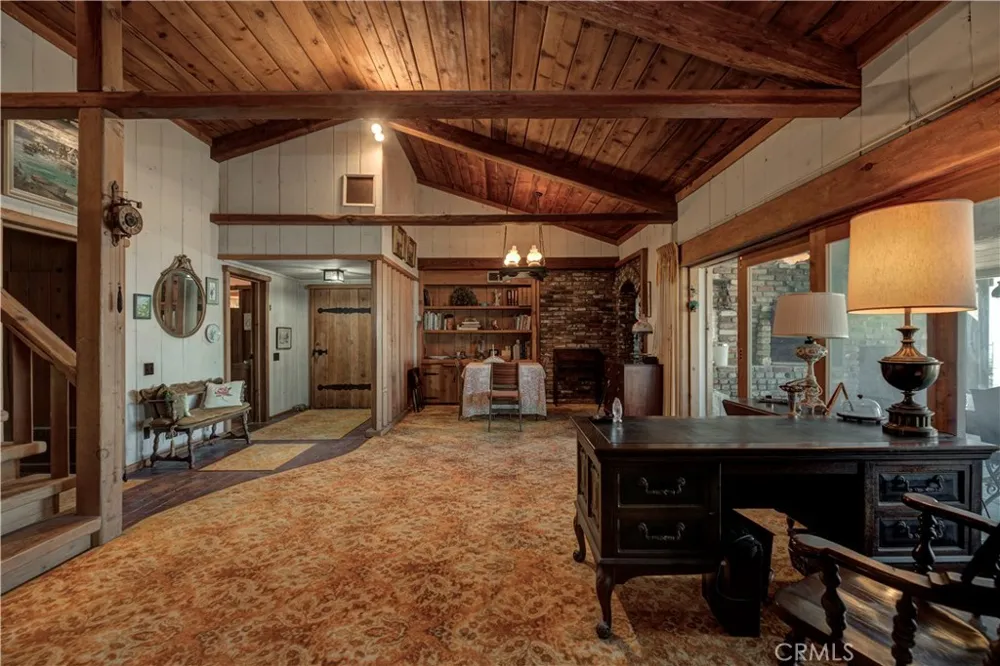 2521 Novato Place Palos Verdes Estates, CA 90274