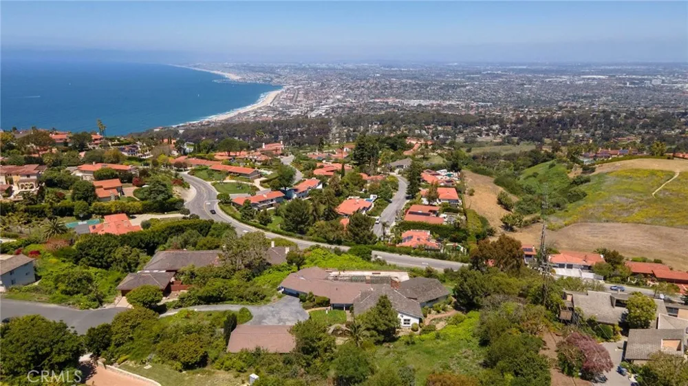 2521 Novato Place Palos Verdes Estates, CA 90274