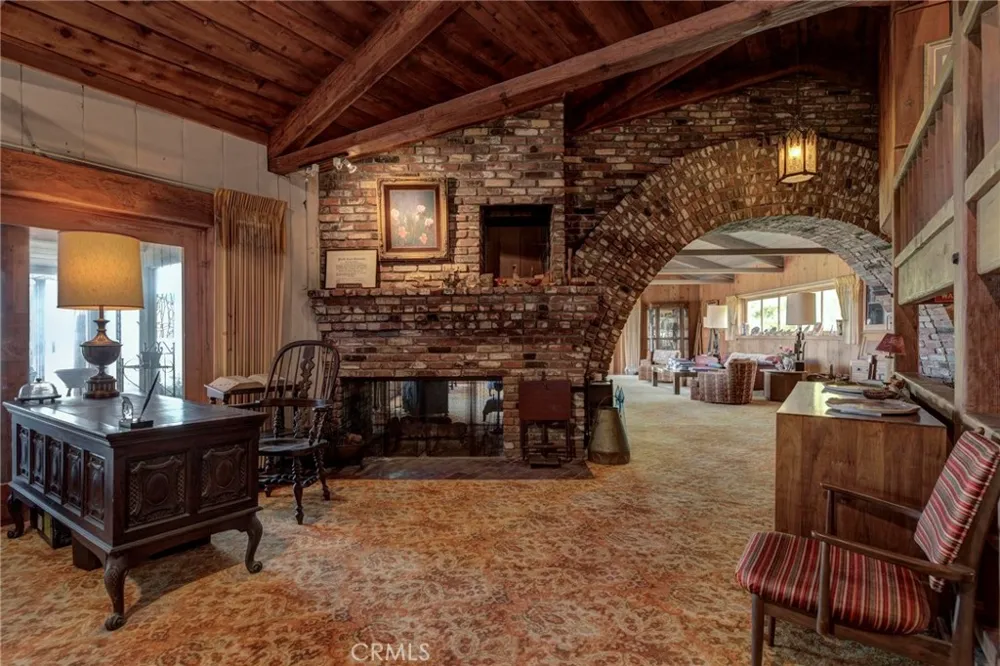 2521 Novato Place Palos Verdes Estates, CA 90274