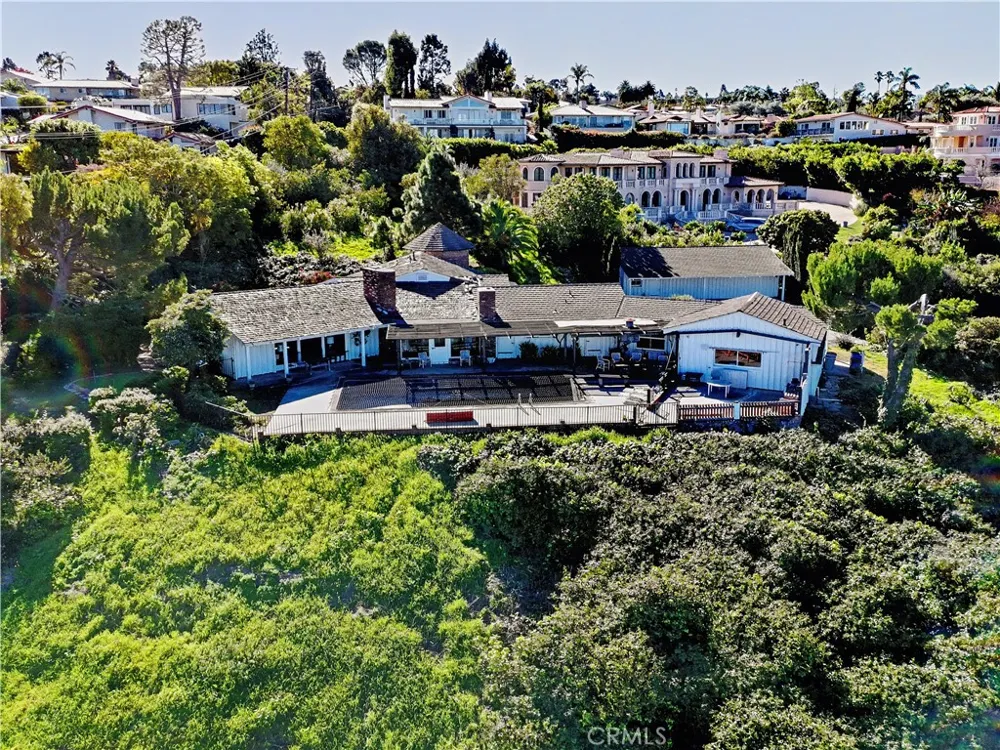 2521 Novato Place Palos Verdes Estates, CA 90274
