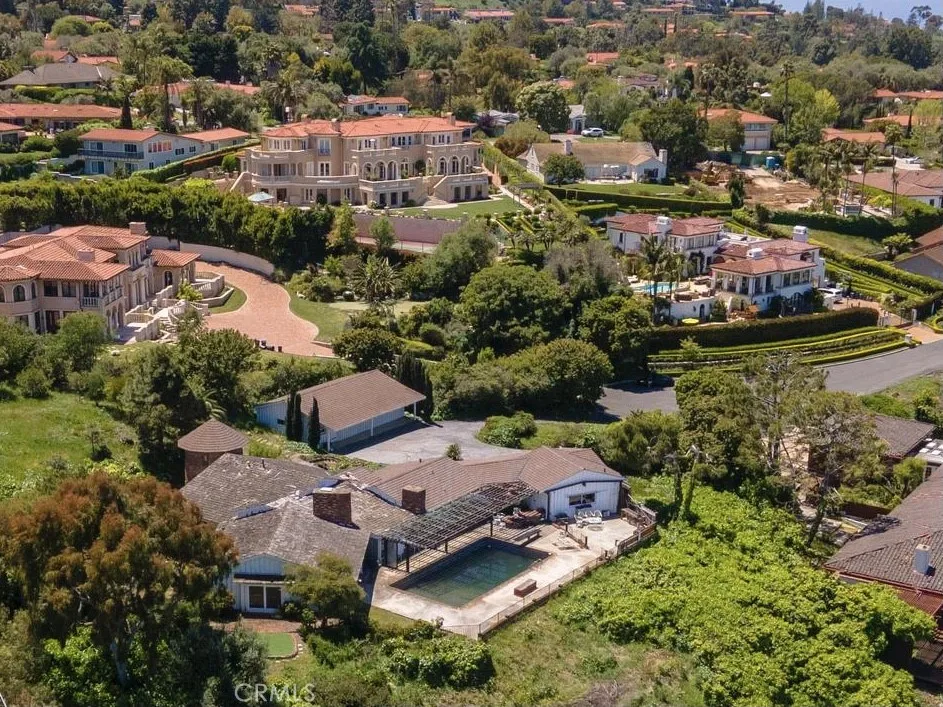 2521 Novato Place Palos Verdes Estates, CA 90274