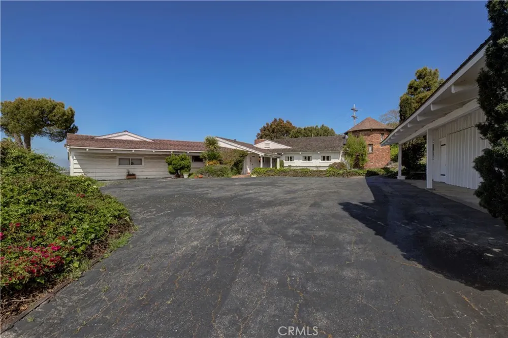 2521 Novato Place Palos Verdes Estates, CA 90274