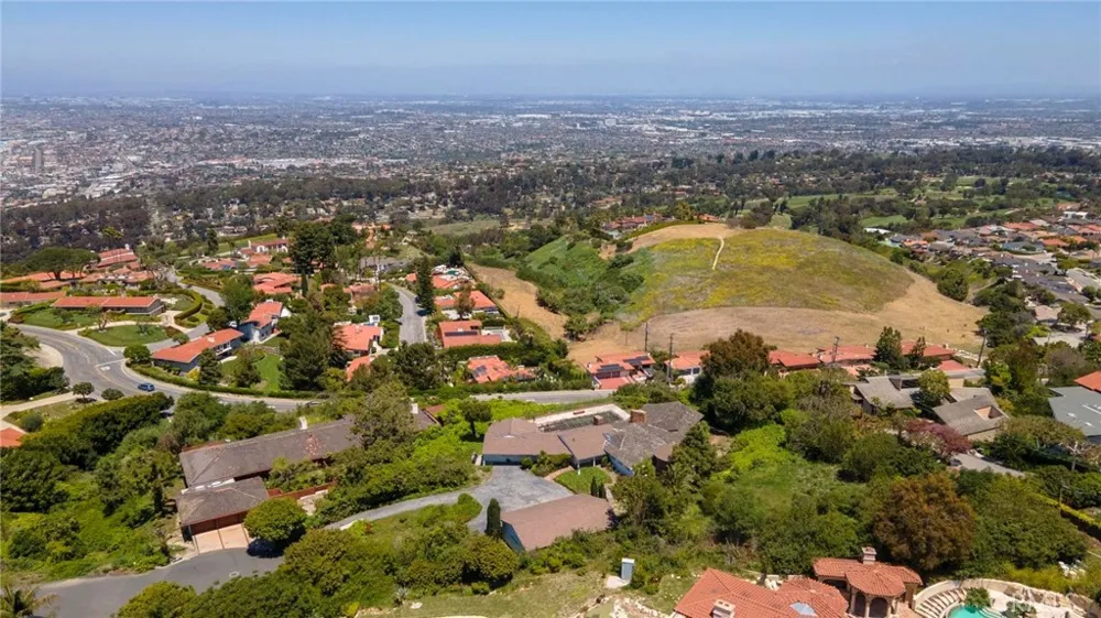 2521 Novato Place Palos Verdes Estates, CA 90274